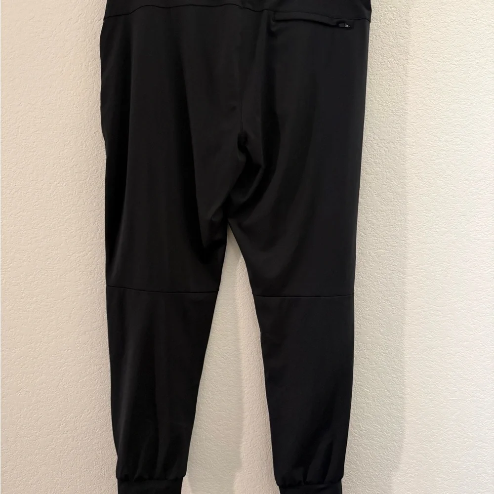 Men's Black Lightweight Slim Fit Joggers - Picture 7 of 8